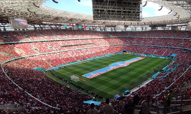 姆巴佩撞梅西是怎麼回事.